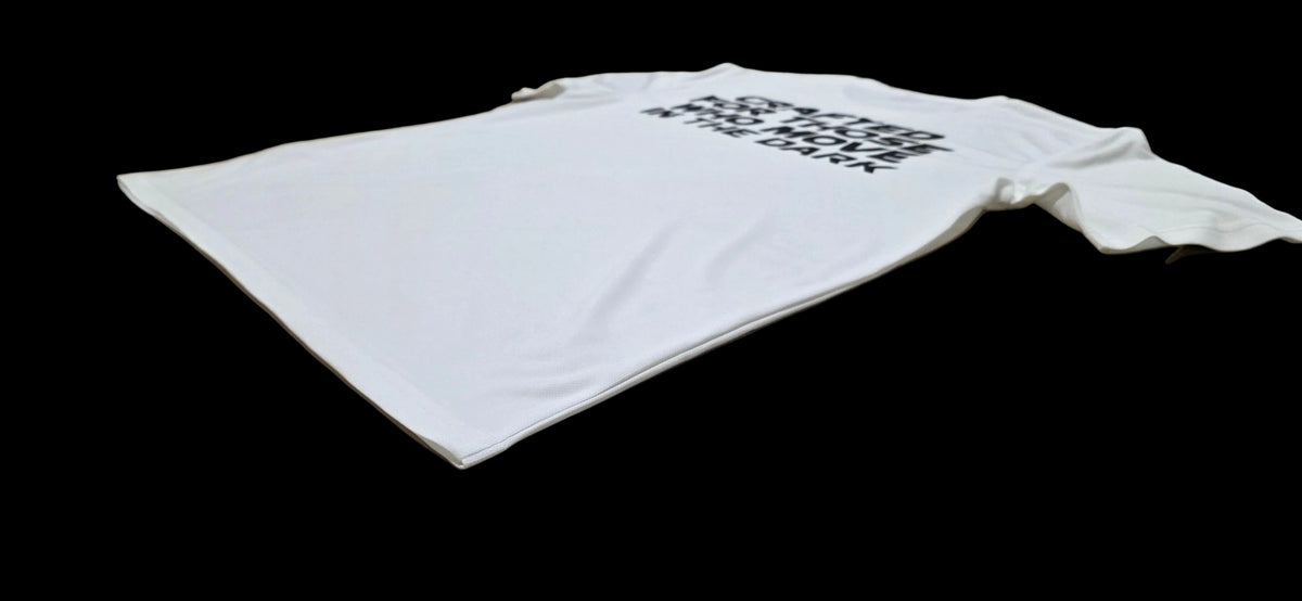 Camiseta Técnica KineryX — Crafted For Those Who Move In The Dark