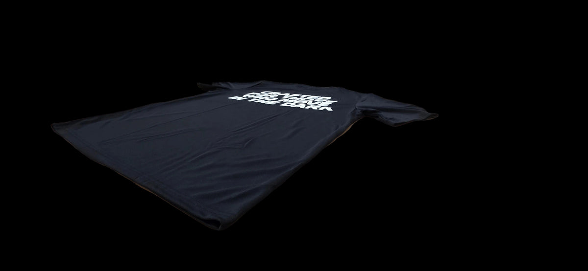 Camiseta Técnica KineryX — Crafted For Those Who Move In The Dark